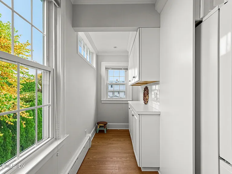 41 Ridge St #1 — Photo 19