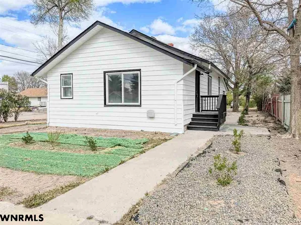 307 S Myrtle St, Kimball, NE 69145