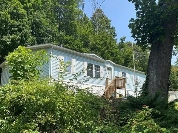 261 Route 163 #D, Montville, CT 06382