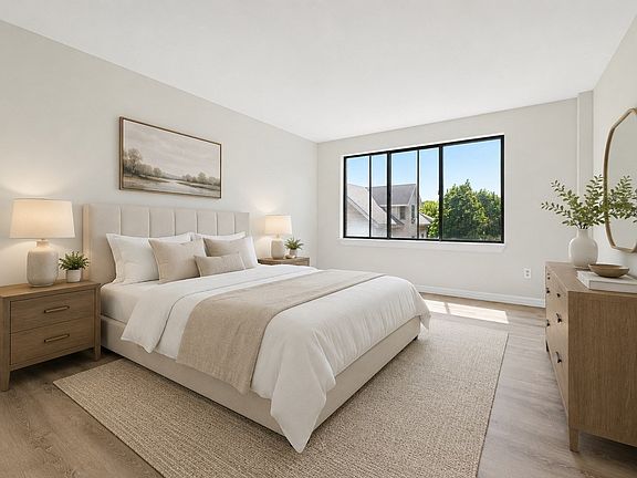 3rd image of 59 Brainerd Rd APT 205