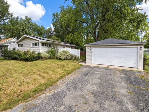 79 S Heather Dr, Crystal Lake, IL 60014