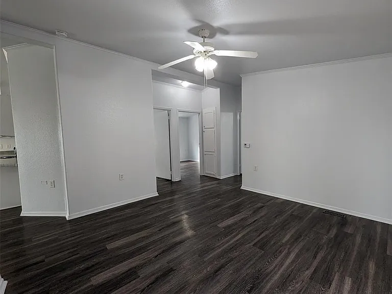4416 Magin Meadow Dr — Photo 8