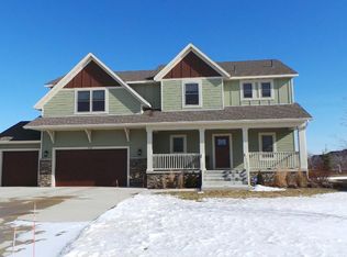 3312 Topaz Pkwy S, Saint Cloud, MN 56301