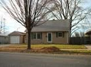 1173 Shadow Ln, Green Bay, WI 54304