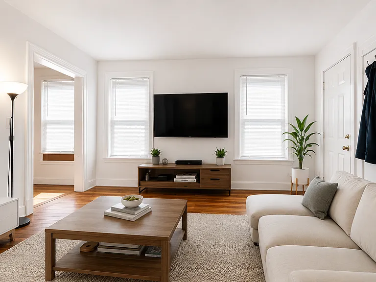 29 Nicoll St #1 — Photo 1