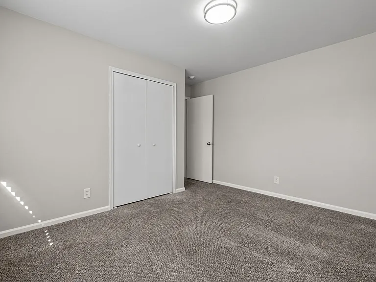 Creekside at Fenton Heights — Photo 30