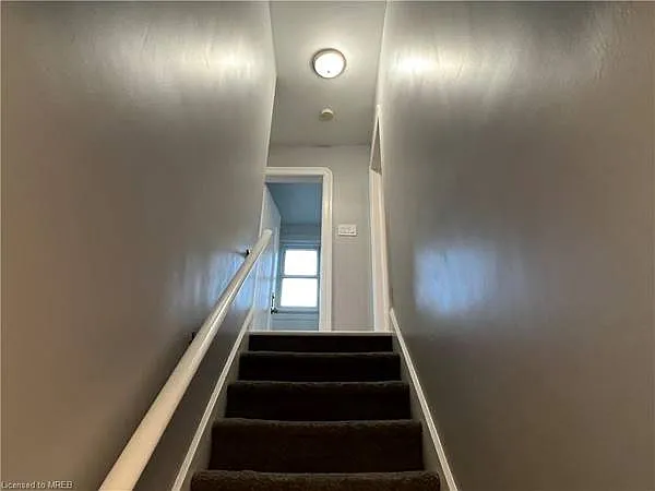 115 Highland Rd W — Photo 13