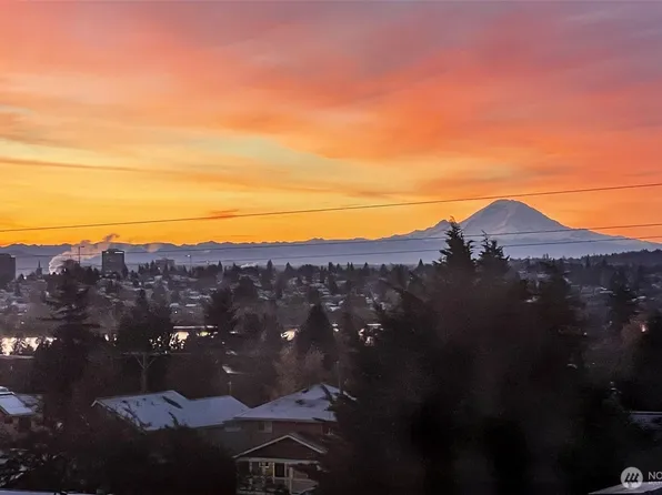 722 N 85th Street #41, Seattle, WA 98103