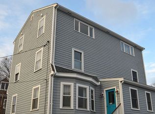 17 Hillside Ave, Marblehead, MA 01945