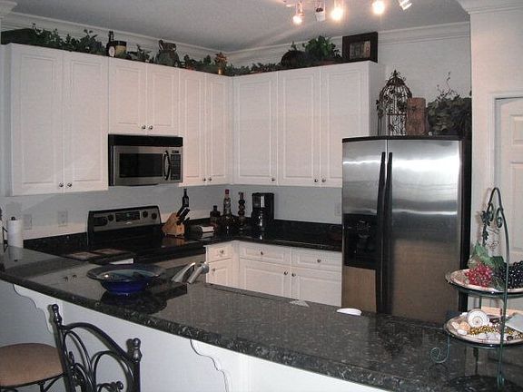 5th image of 80 Surfview Dr APT 509
