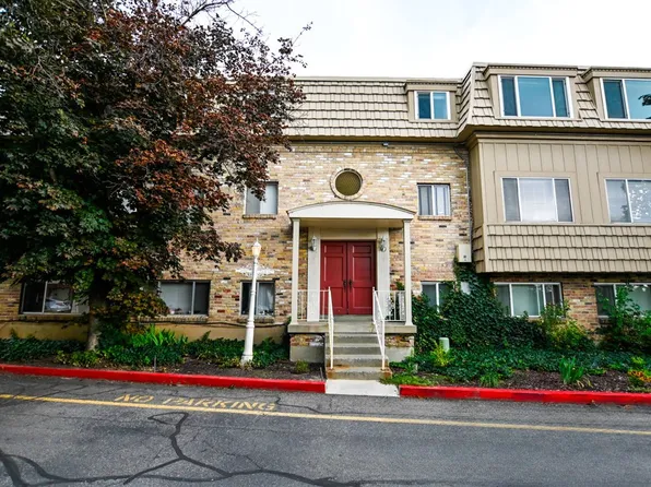 2220 E Murray Holladay Rd APT 206, Holladay, UT 84117