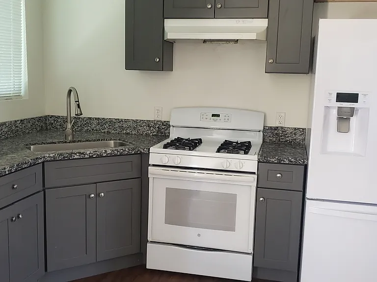 1118 Murdock St #A — Photo 1