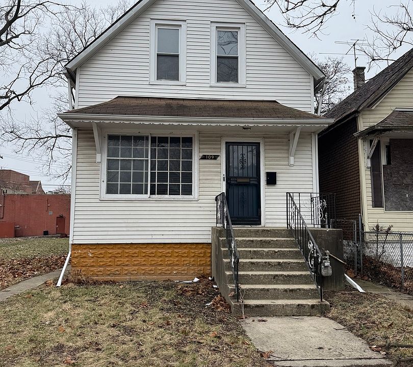 1st image of 109 W 110th Pl