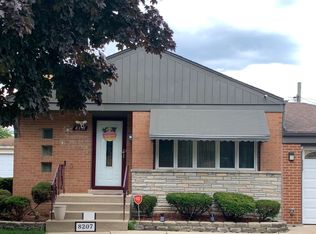 8207 S Kostner Ave, Chicago, IL