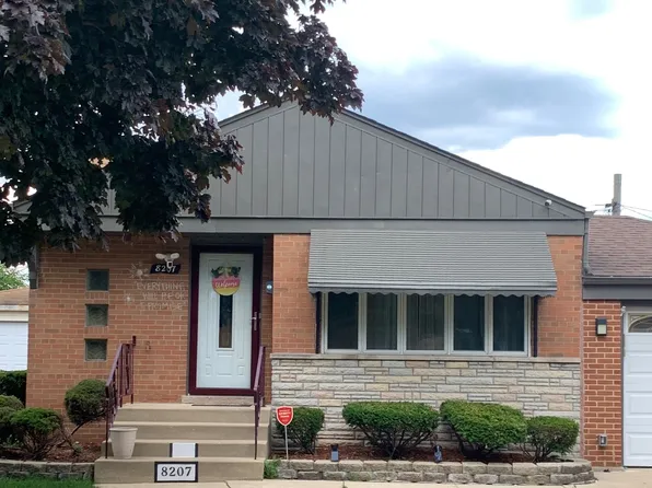 8207 S Kostner Ave, Chicago, IL 60652