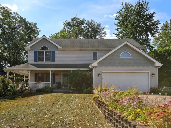 7718 Virginia Ct, Willowbrook, IL 60527