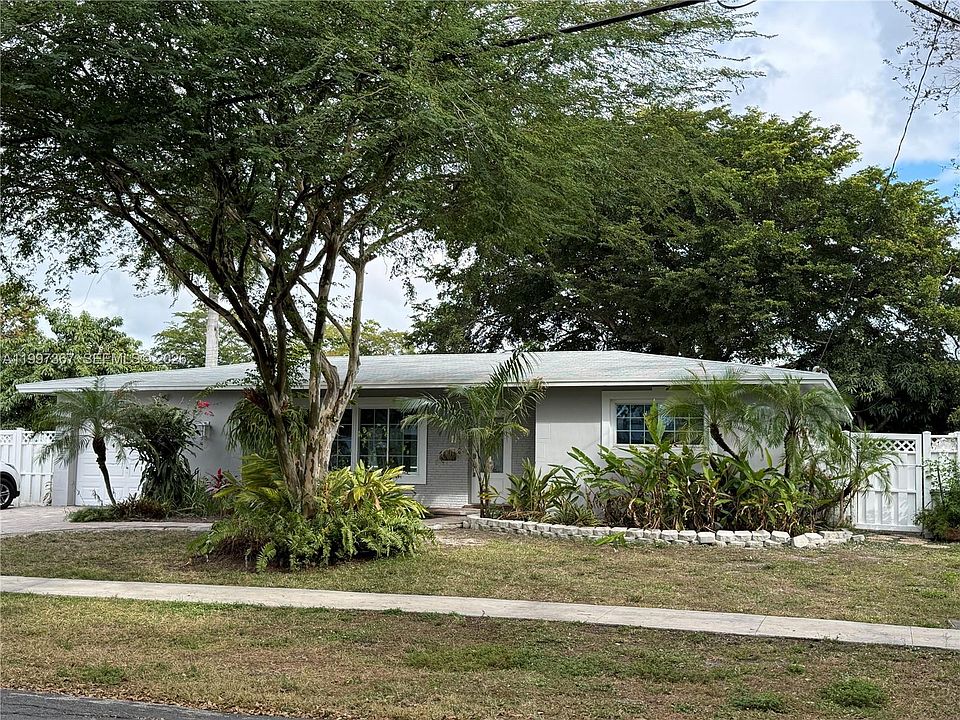 1st image of 410 SW 56th Ave