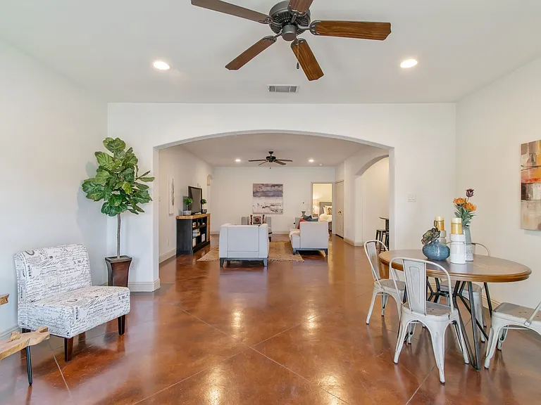 3239 S University Dr — Photo 8
