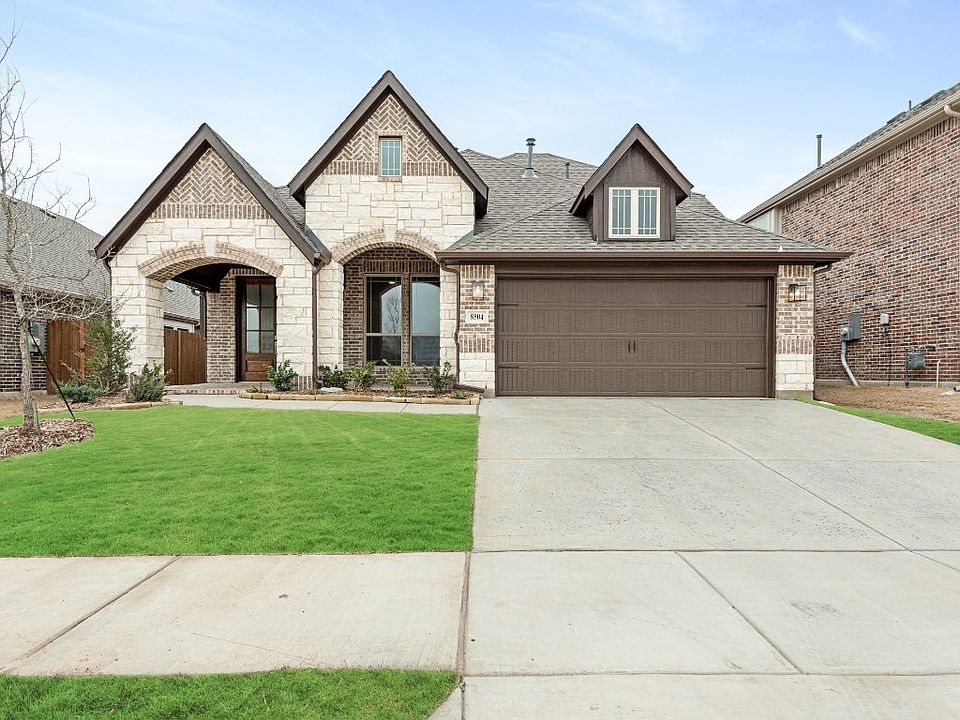 1st image of 8504 White Rock Ln