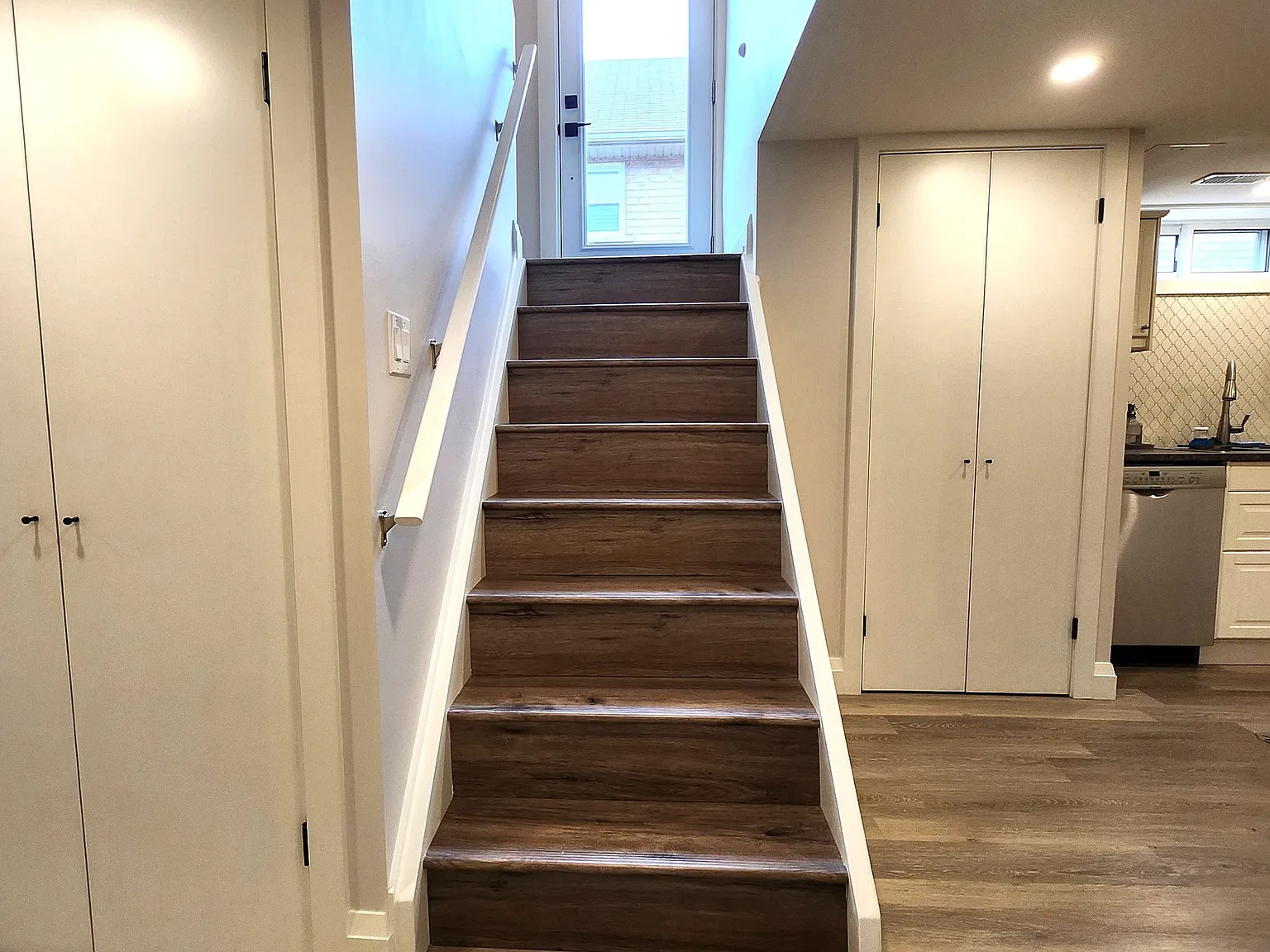 2 bed, $2,000 — Photo 3