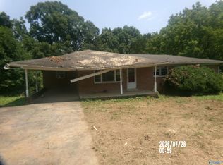 495 Salem Rd, Minor Hill, TN 38473