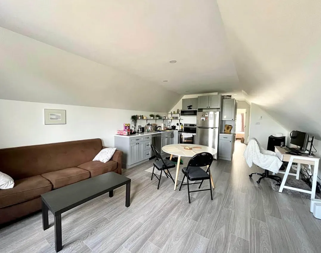 1 bed, $1,275 — Photo 4