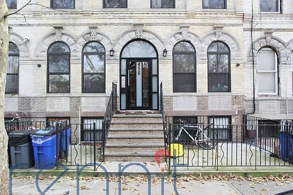 Rented by Rennit Inc. | media 15