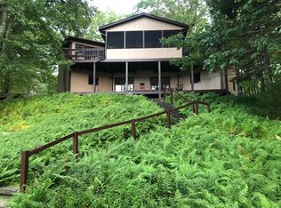 107 Southwynd Dr, Milford, PA 18337