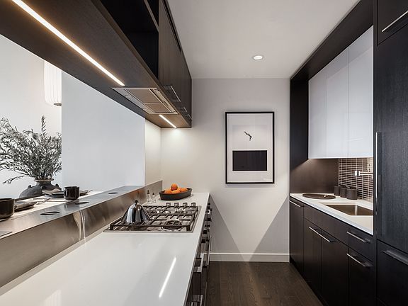 4th image of 252 South St #16J