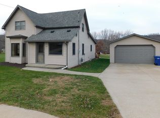 219 S Commercial St, Viola, WI 54664