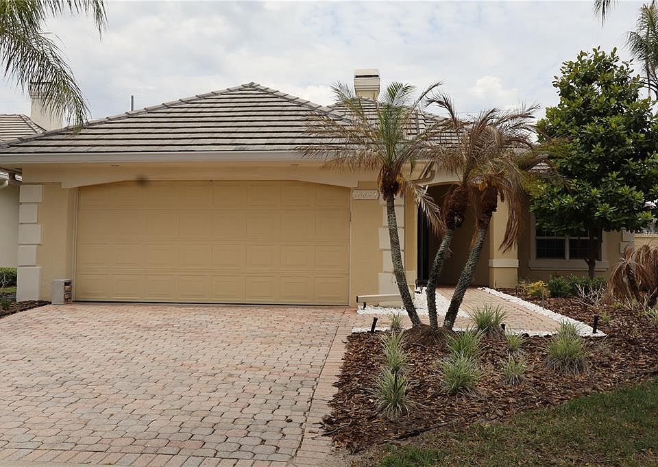 1st image of 10842 Woodchase Cir