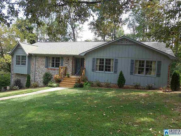 4th image of 2608 Creekview Dr