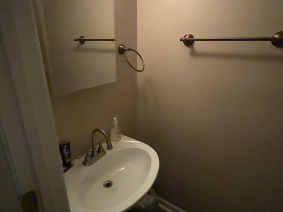 5th image of 214 Newstead Dr