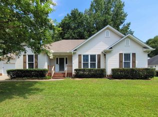 512 Two Gait Ln, Simpsonville, SC 29680