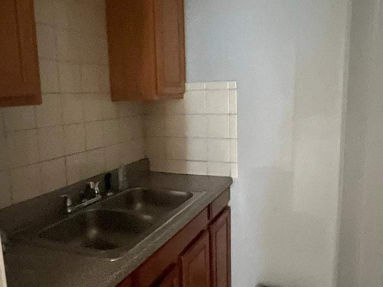 13 Rand St #1 — Photo 5