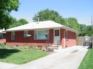 810 E Avon Ln, Lincoln, NE 68505