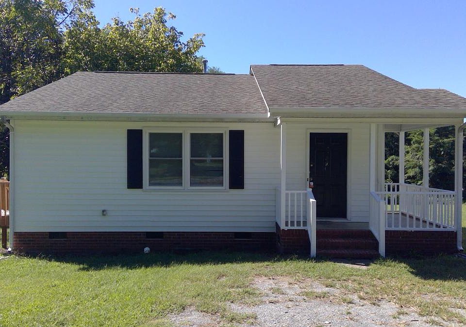 1st image of 813 W Terrell St