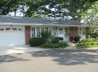 580A Lake Point Dr #1001, Lakewood, NJ 08701