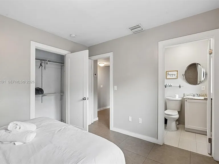435 NE 69th St #1 — Photo 18