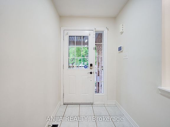 4th image of 73 Hawksbury Rd