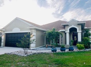 707 SE Autumn Ter, Port Saint Lucie, FL 34983