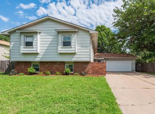 343 N Parkdale Ct, Wichita, KS 67212