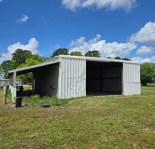 2751 Joe Brown Hwy S — Photo 1