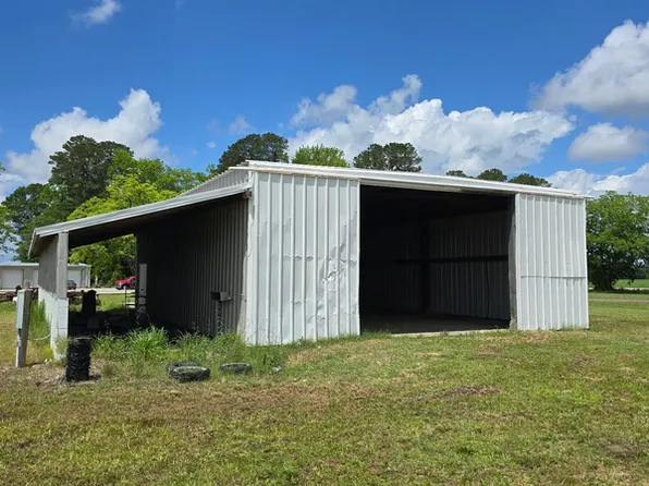2751 Joe Brown Hwy S, Chadbourn, NC 28431