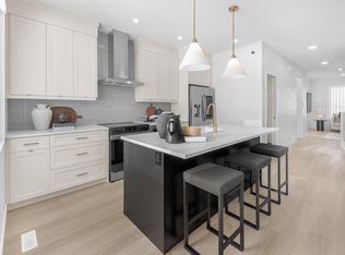 2192 Muckleplum Cres SW, Edmonton, AB T6X2N1