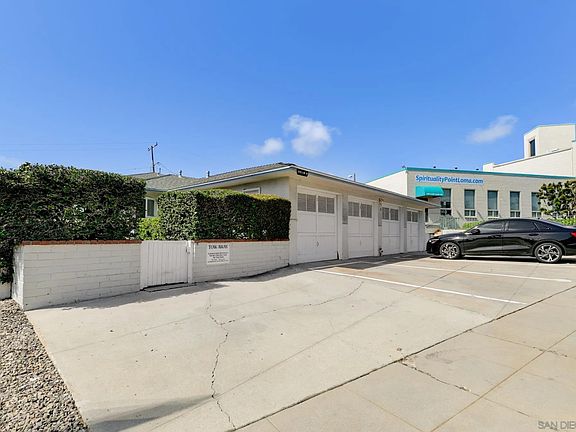 3rd image of 2322-28 Chatsworth Blvd