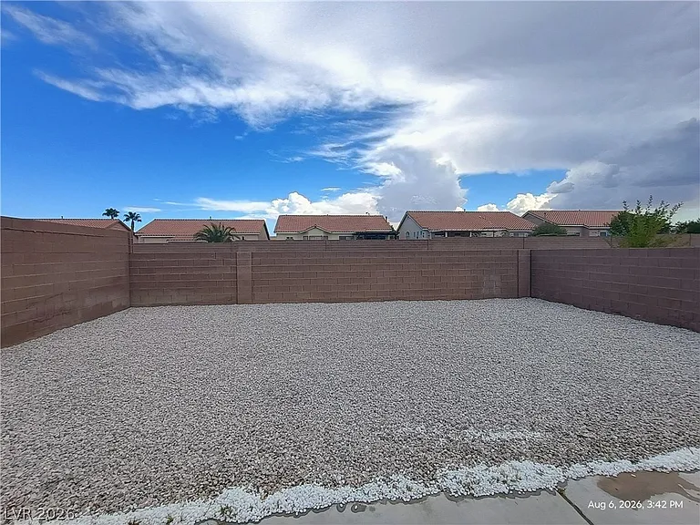 7501 Frontier Ranch Ln — Photo 15