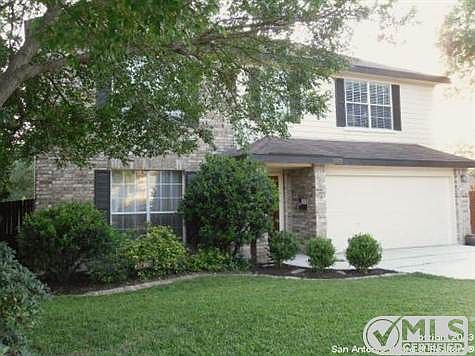 2nd image of 3529 Saratoga Pl