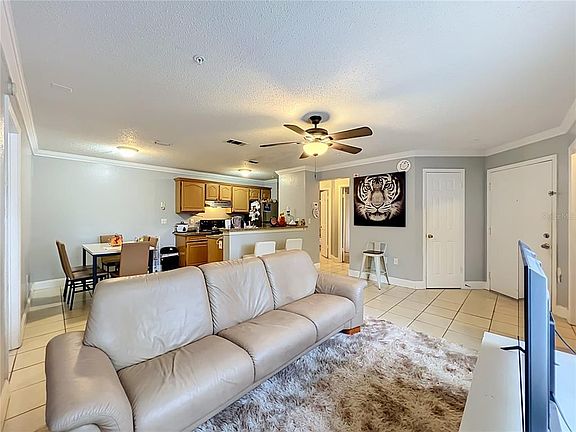 5th image of 615 DORY LANE #102