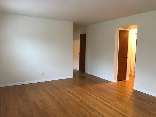 412 E Henry Clay St #4 — Photo 11